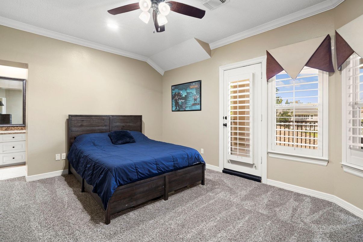 Bedroom, Interior, Recessed Lighting