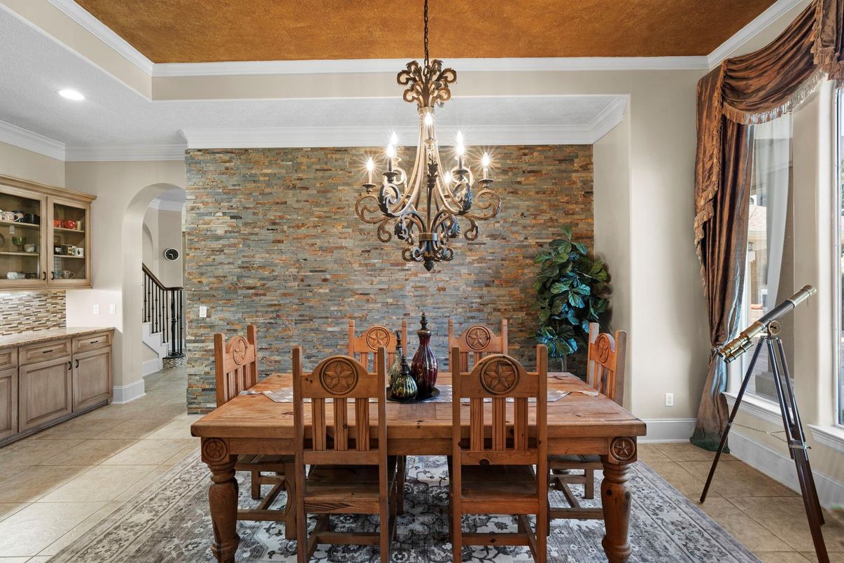 Chandelier, Dining room, Interior, Recessed Lighting, Stone Walls