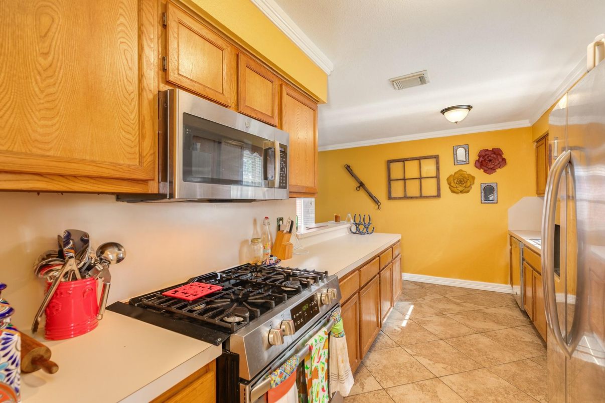 Interior, Kitchen, Stainless Steel Appliances