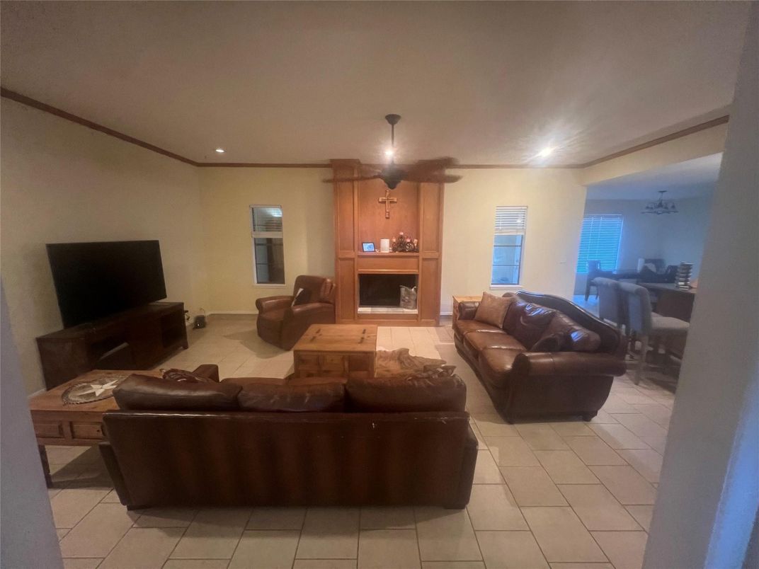 Dining room, Fireplace, Interior, Living room, Recessed Lighting
