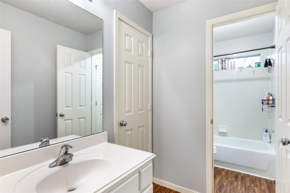 Bathroom, Interior, Wood Texture Flooring