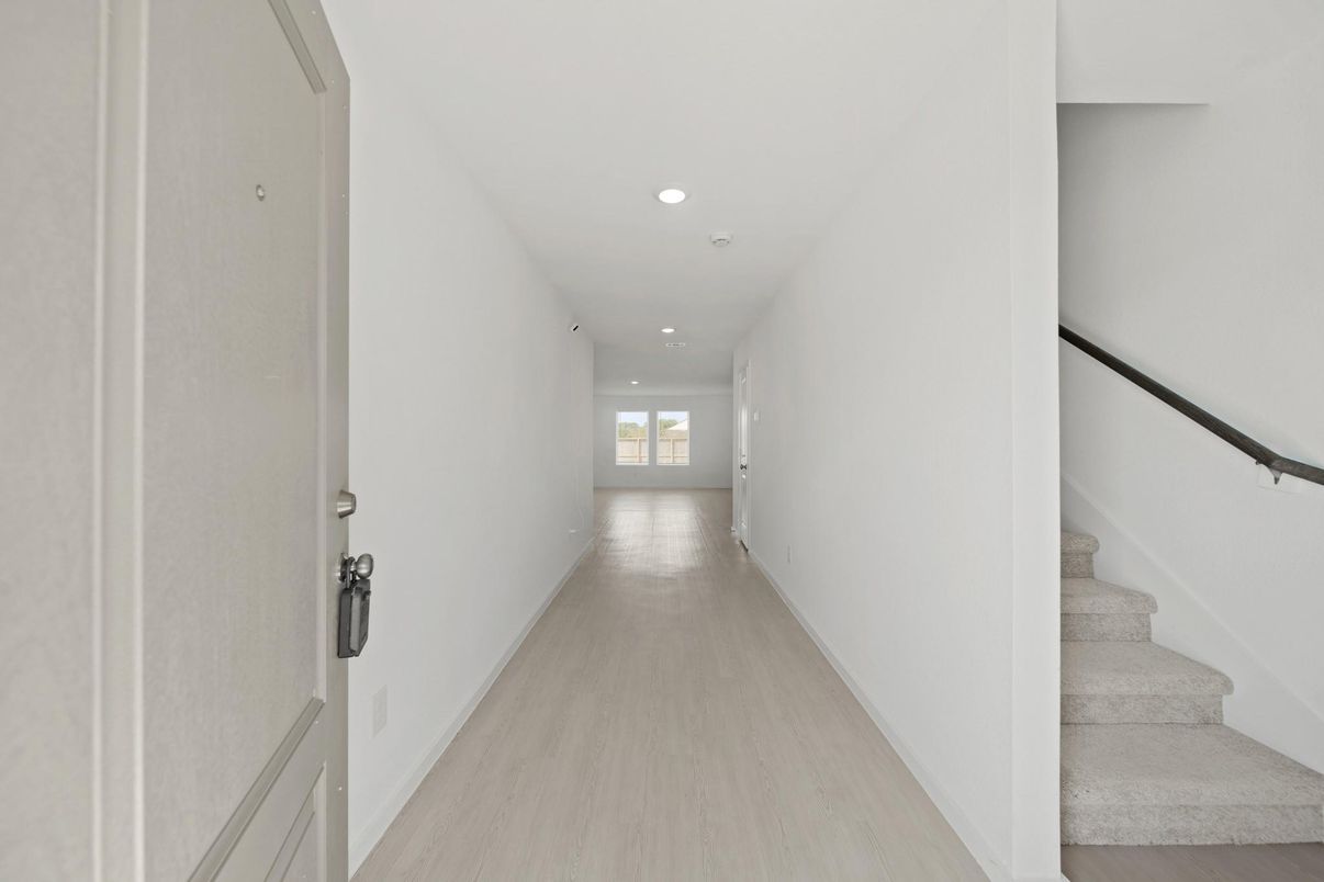 Interior, Recessed Lighting, Wood Texture Flooring