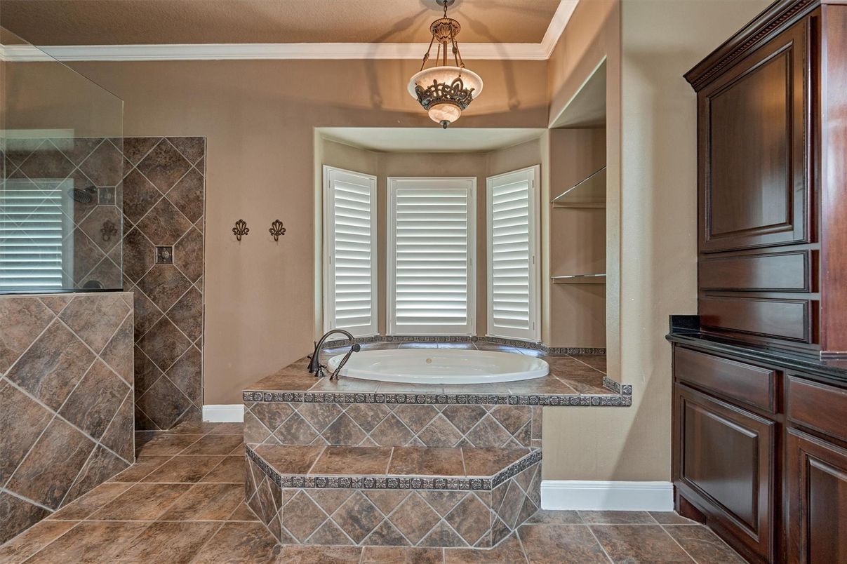 Bathroom, Interior, Pendant Lights