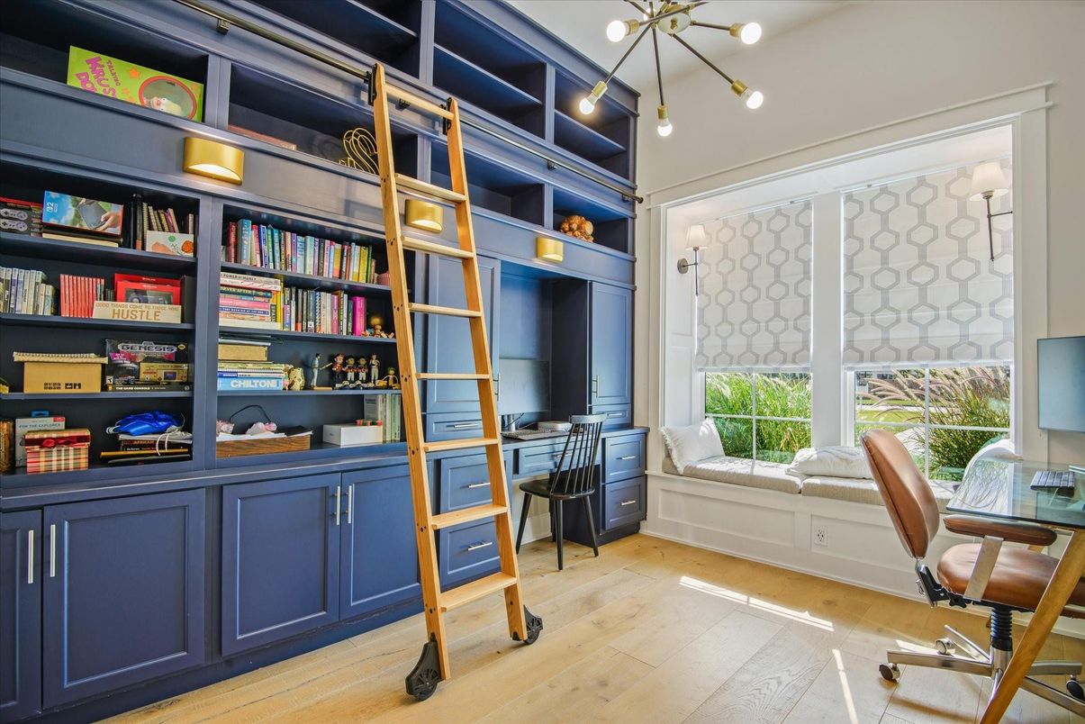 Home Office, Interior, Pendant Lights, Wood Texture Flooring
