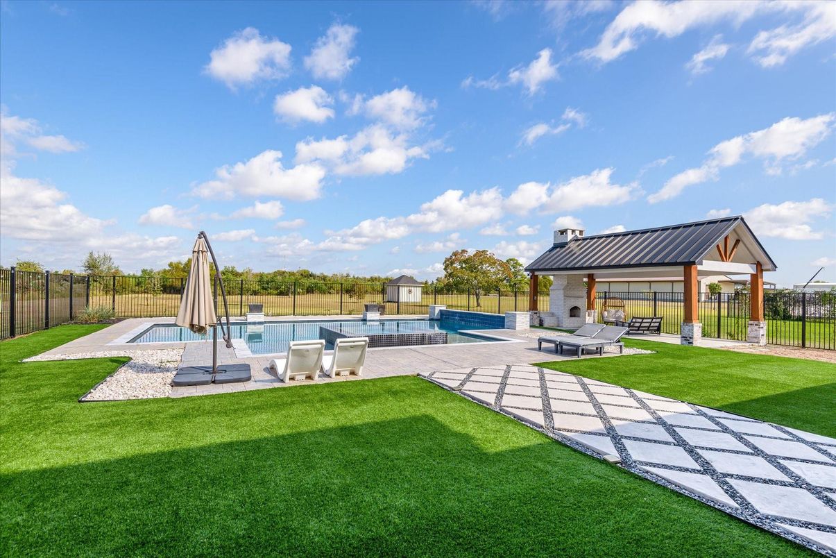 Backyard, Exterior, Pool