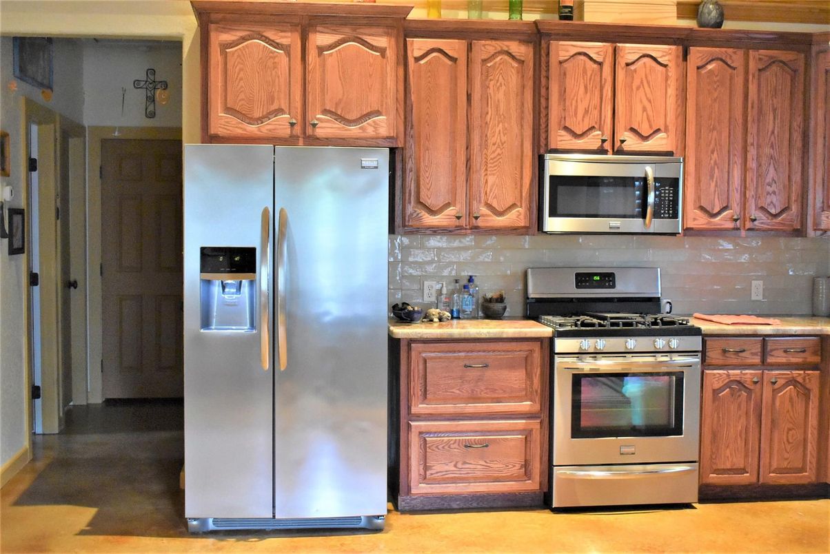 Interior, Kitchen, Stainless Steel Appliances