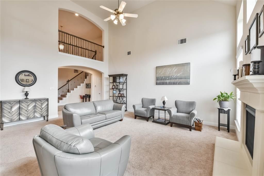 Fireplace, Interior, Living room, Recessed Lighting