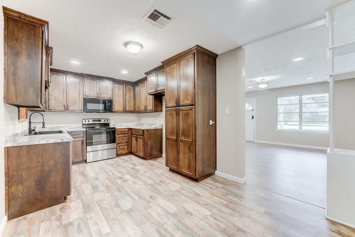Interior, Kitchen, Recessed Lighting, Stainless Steel Appliances, Wood Texture Flooring