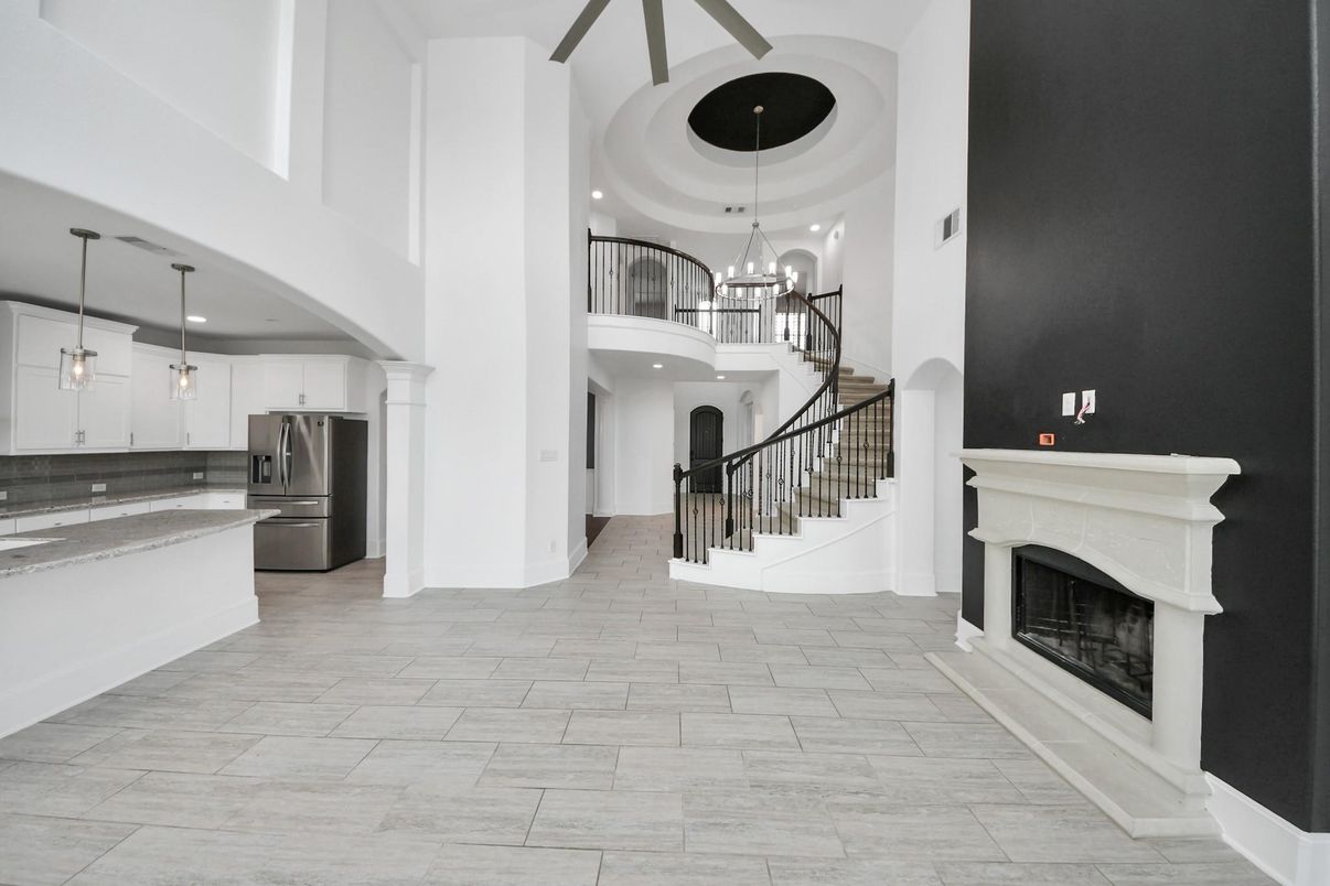 Fireplace, Interior, Kitchen, Pendant Lights, Recessed Lighting