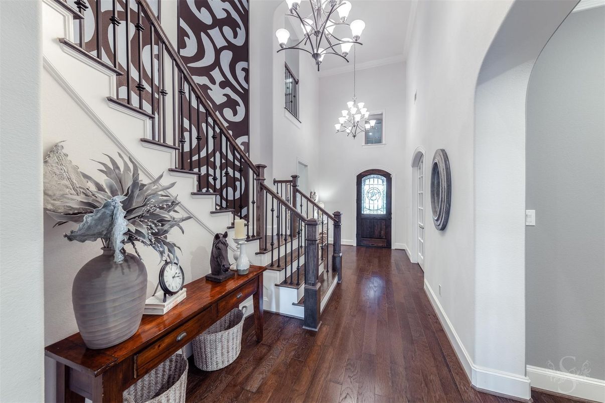 Chandelier, Interior, Pendant Lights, Wood Texture Flooring