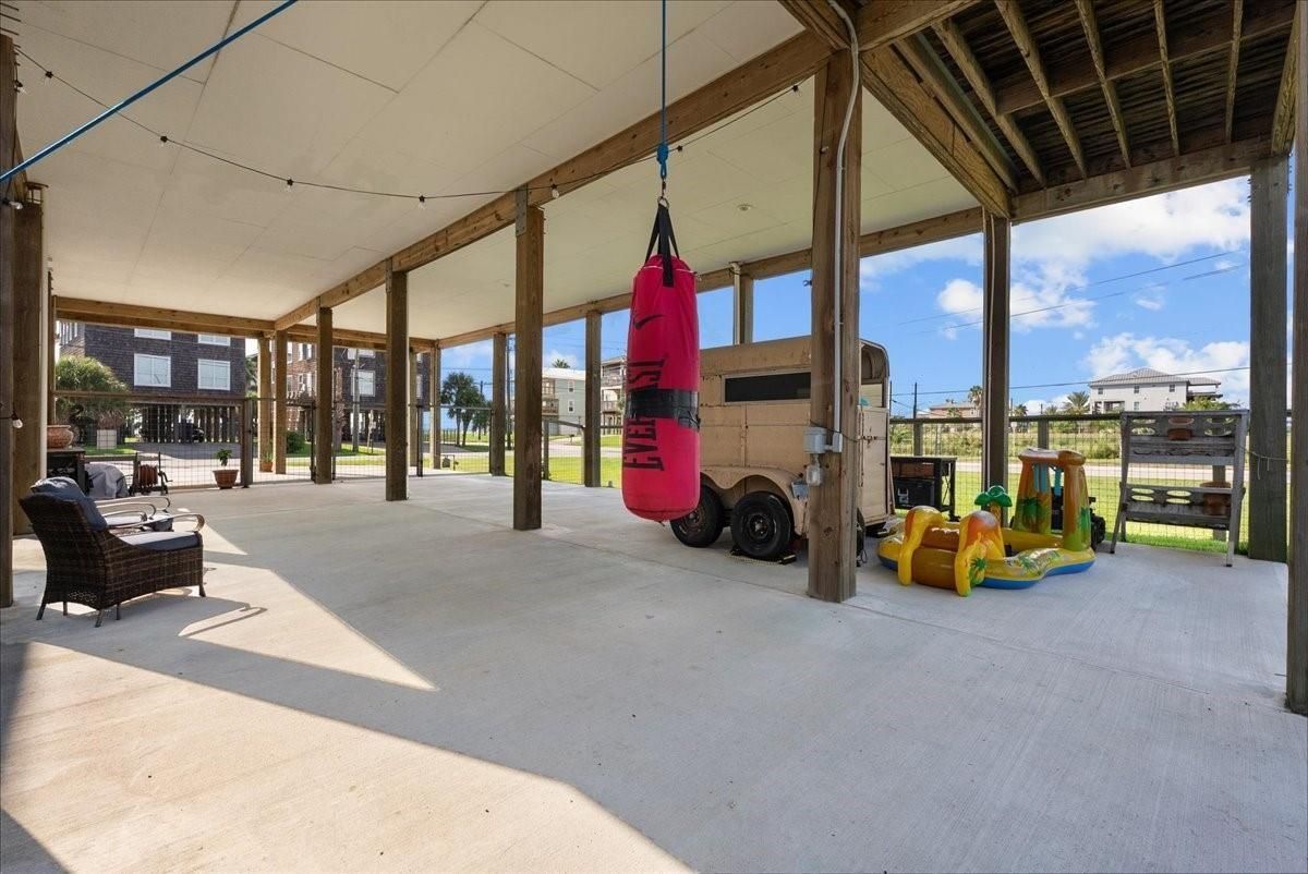 Exterior, Playground