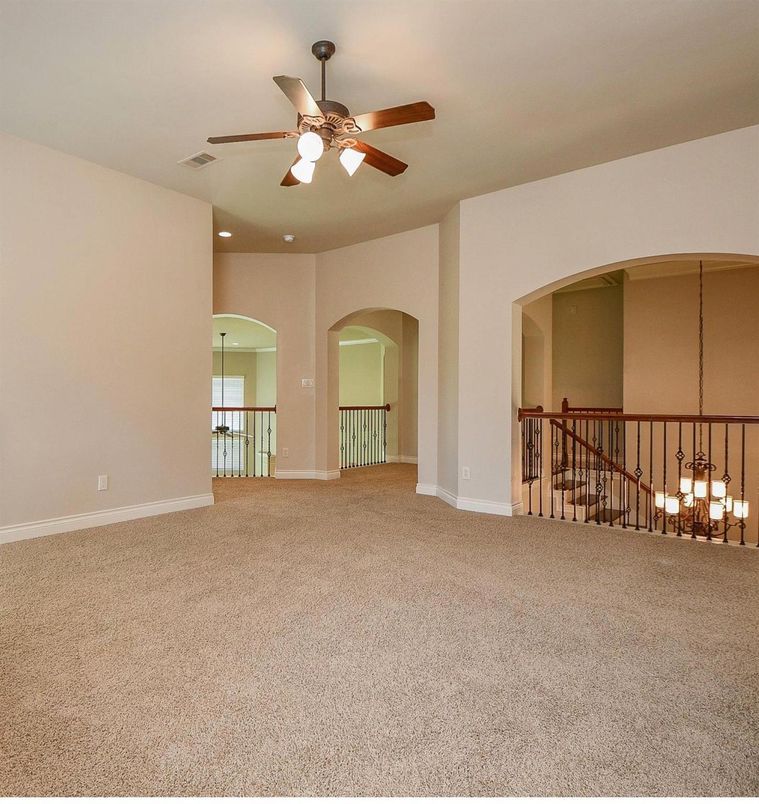 Empty room, Interior, Recessed Lighting