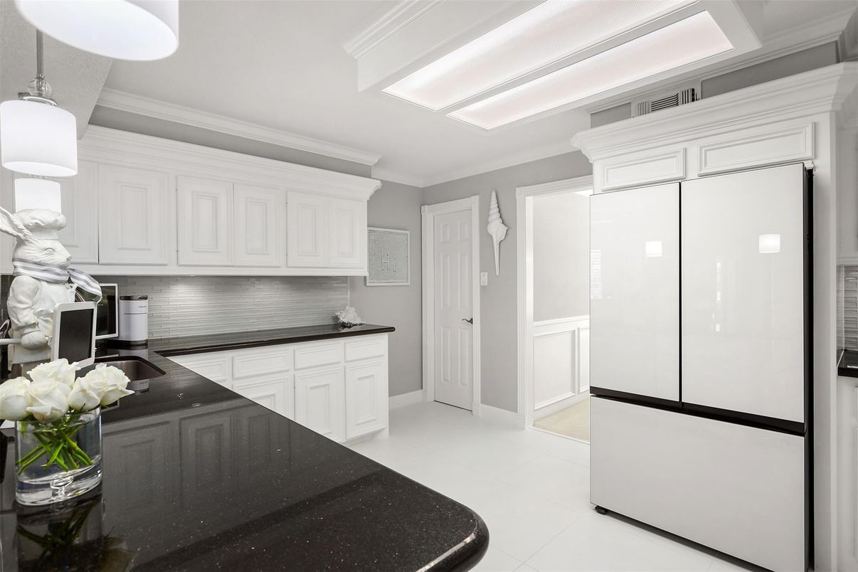 Interior, Kitchen, Pendant Lights