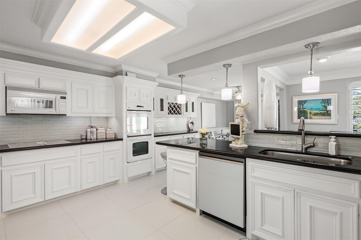 Interior, Kitchen, Pendant Lights
