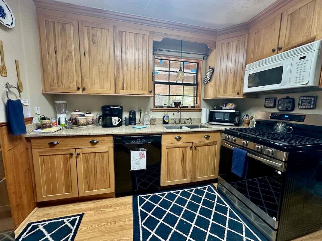 Interior, Kitchen, Wood Texture Flooring