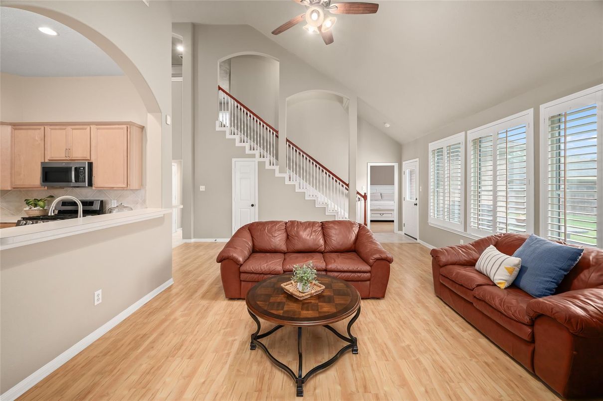 Interior, Kitchen, Living room, Recessed Lighting, Wood Texture Flooring