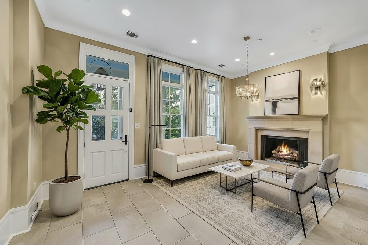 Fireplace, Interior, Living room, Pendant Lights, Recessed Lighting