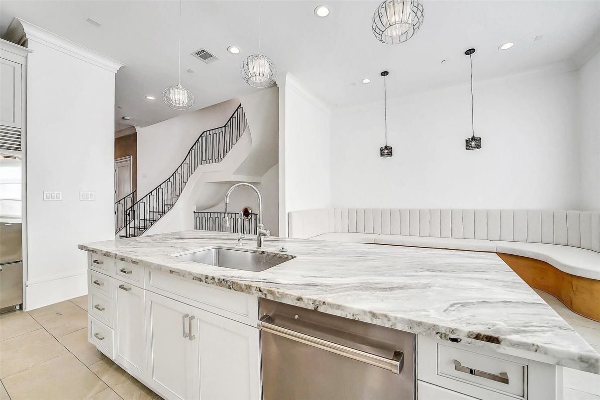 Interior, Kitchen, Pendant Lights, Recessed Lighting, Stainless Steel Appliances