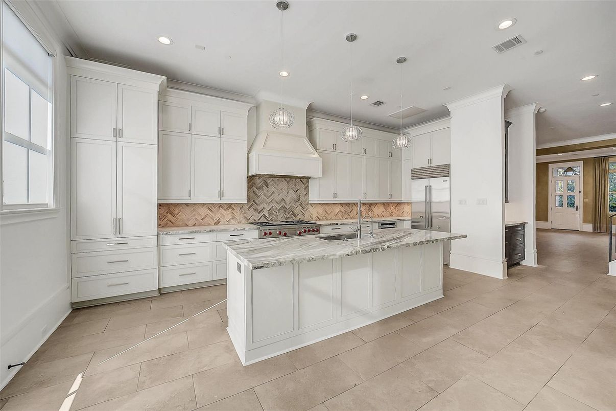 Interior, Kitchen, Pendant Lights, Recessed Lighting