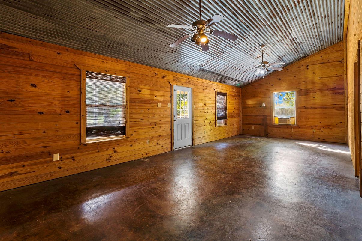 Empty room, Interior, Wood Texture Flooring, Wooden Walls
