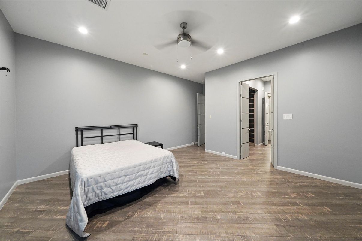 Bedroom, Interior, Recessed Lighting, Wood Texture Flooring