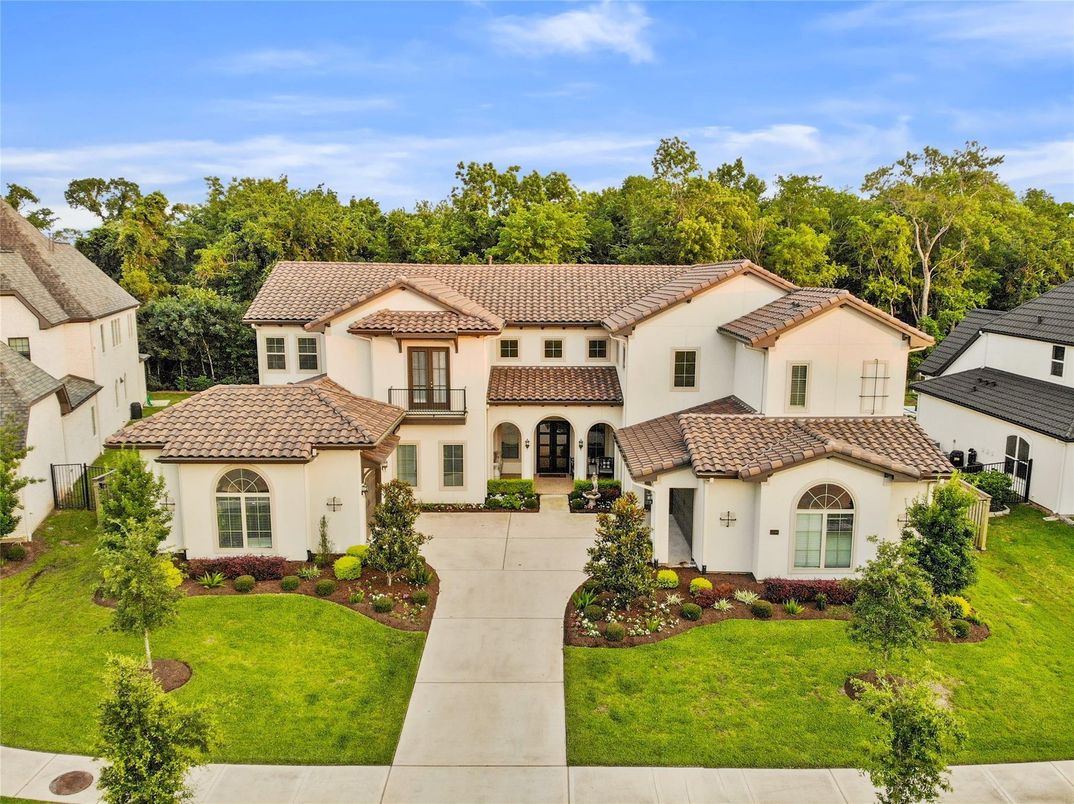 Backyard, Exterior, Facade, Mediterranean