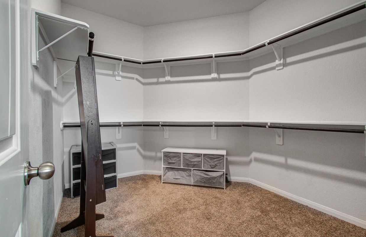 Interior, Walk-in Closets