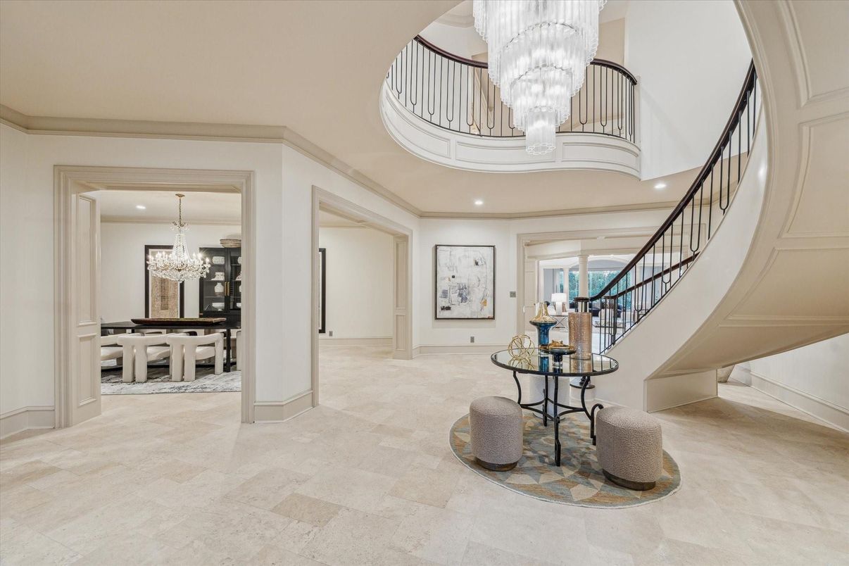 Chandelier, Dining room, Interior, Recessed Lighting