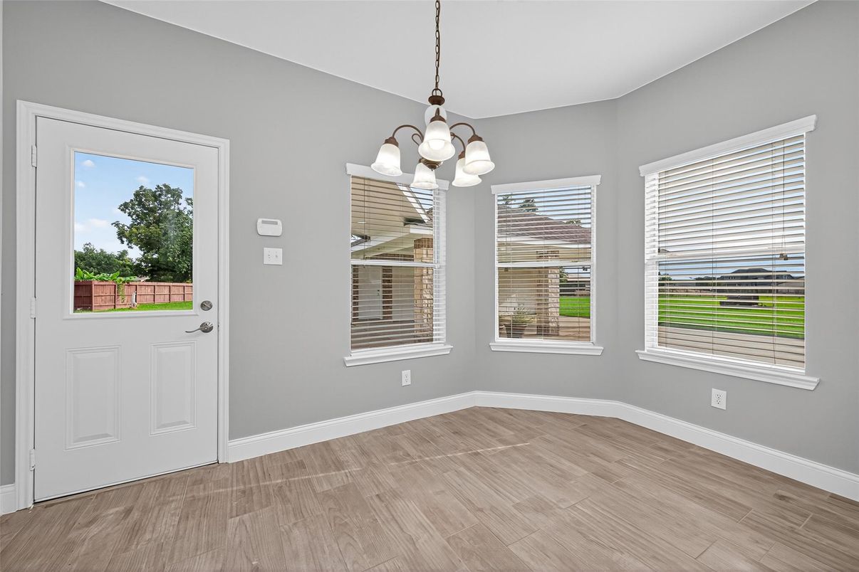 Chandelier, Empty room, Interior, Wood Texture Flooring