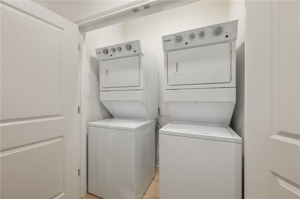 Interior, Utility Closets, Washer