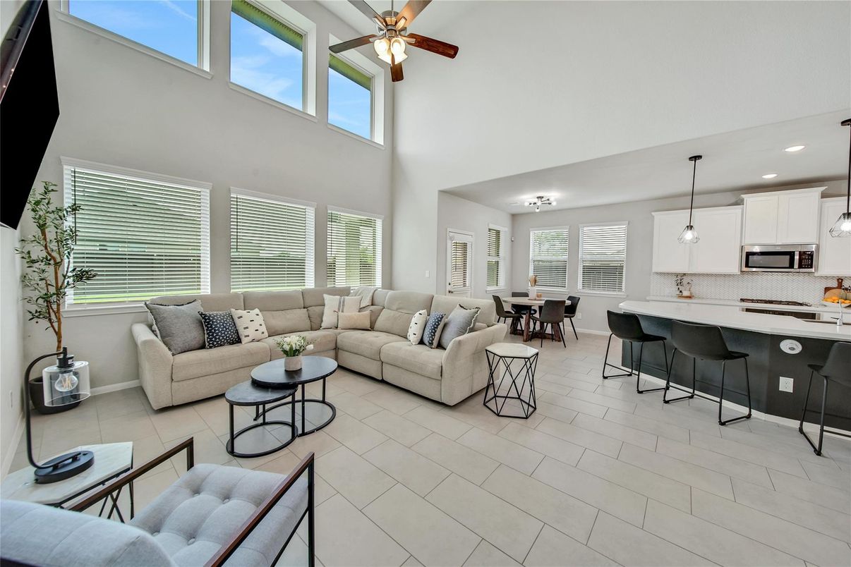Dining room, Interior, Kitchen, Living room, Pendant Lights, Recessed Lighting