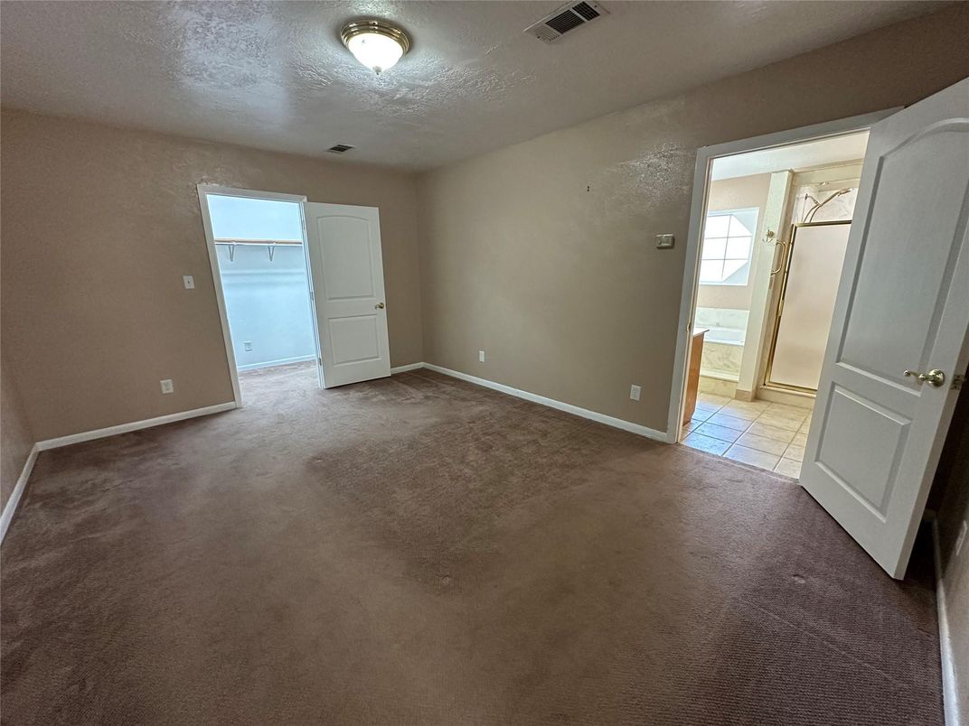 Bathroom, Empty room, Interior
