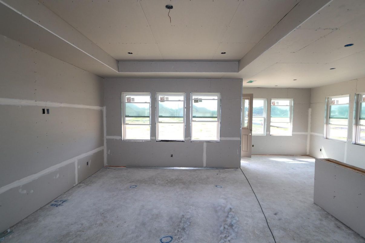 Empty room, Interior, Recessed Lighting