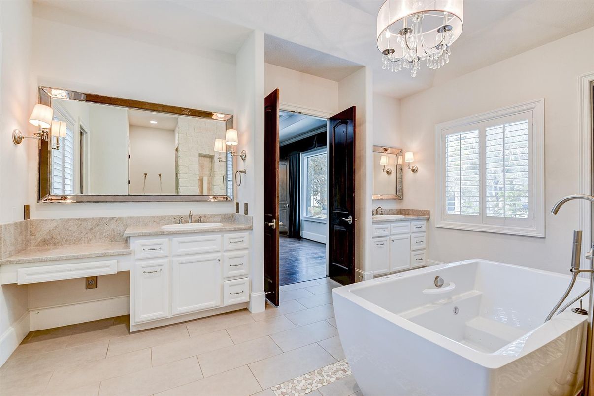 Bathroom, Chandelier, Dual Sink Vanities, Free Standing Baths, Interior, Recessed Lighting