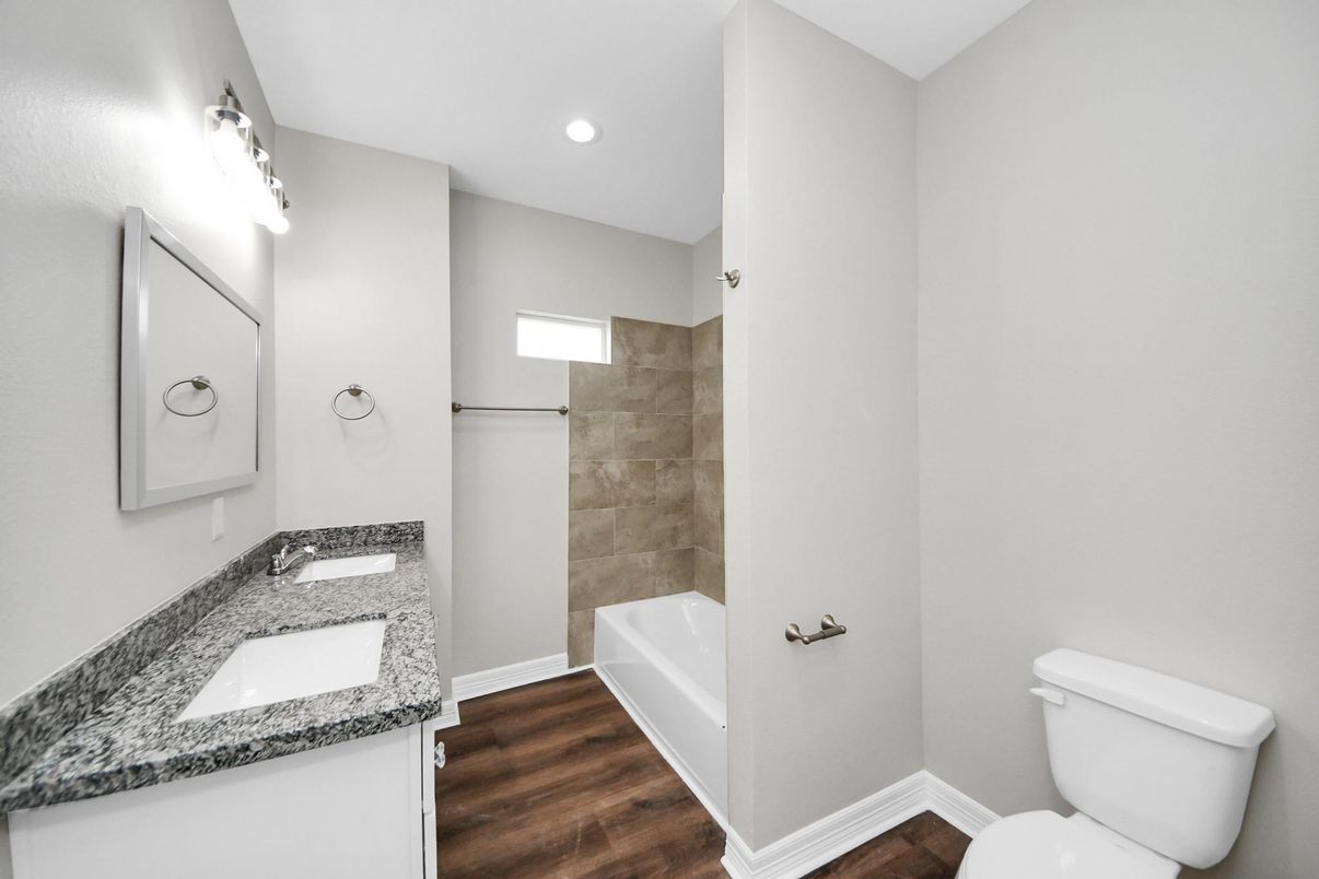 Bathroom, Interior, Recessed Lighting, Wood Texture Flooring