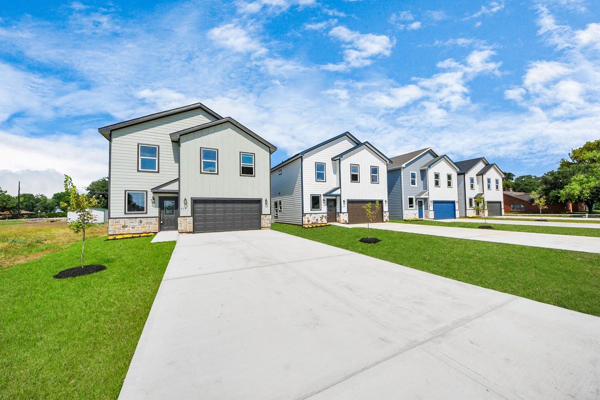 Attached, Backyard, Exterior, Facade, Farmhouse