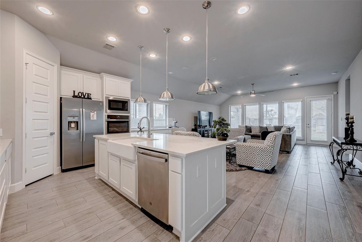 Interior, Kitchen, Living room, Pendant Lights, Recessed Lighting, Stainless Steel Appliances, Wood Texture Flooring