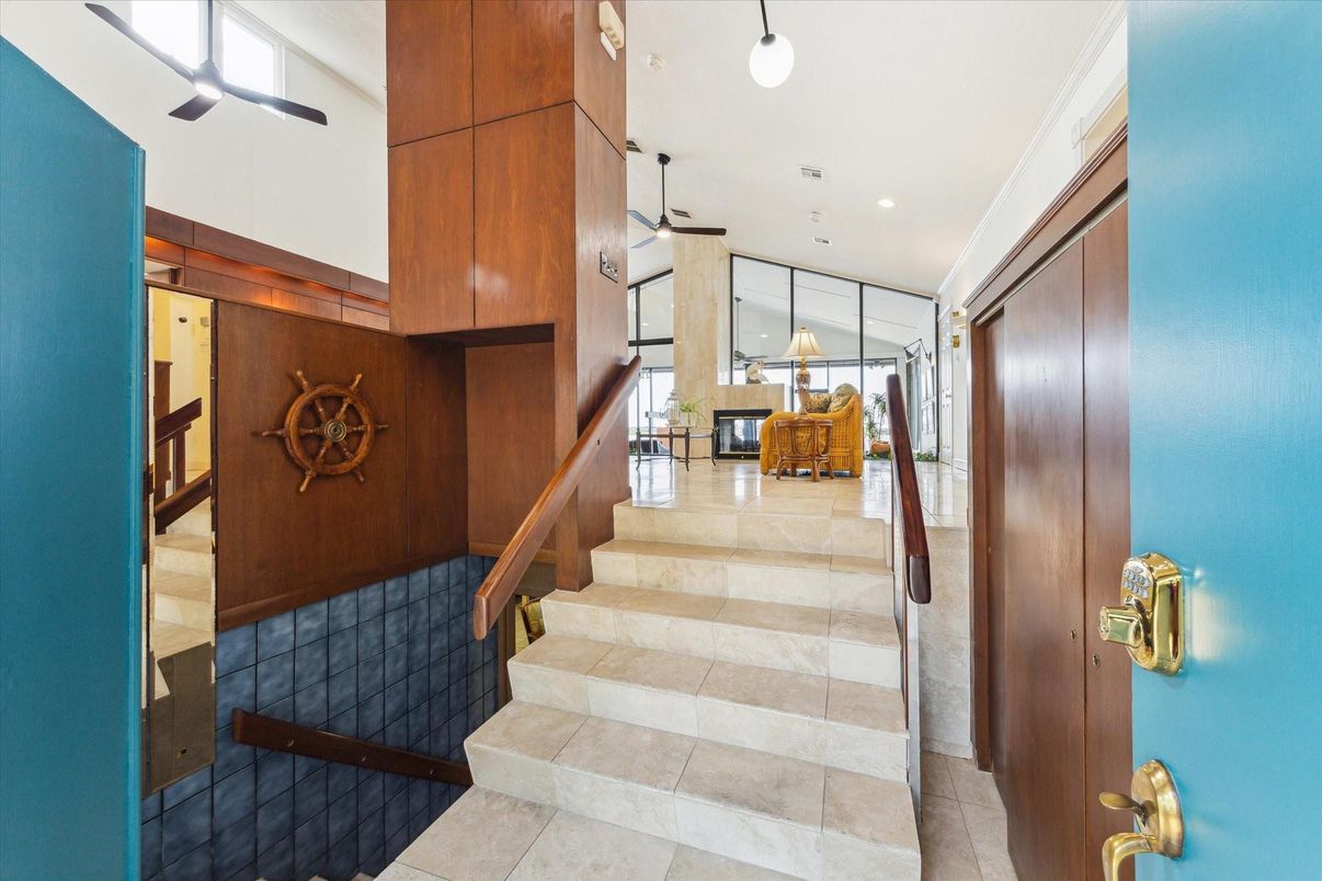 Interior, Pendant Lights, Recessed Lighting