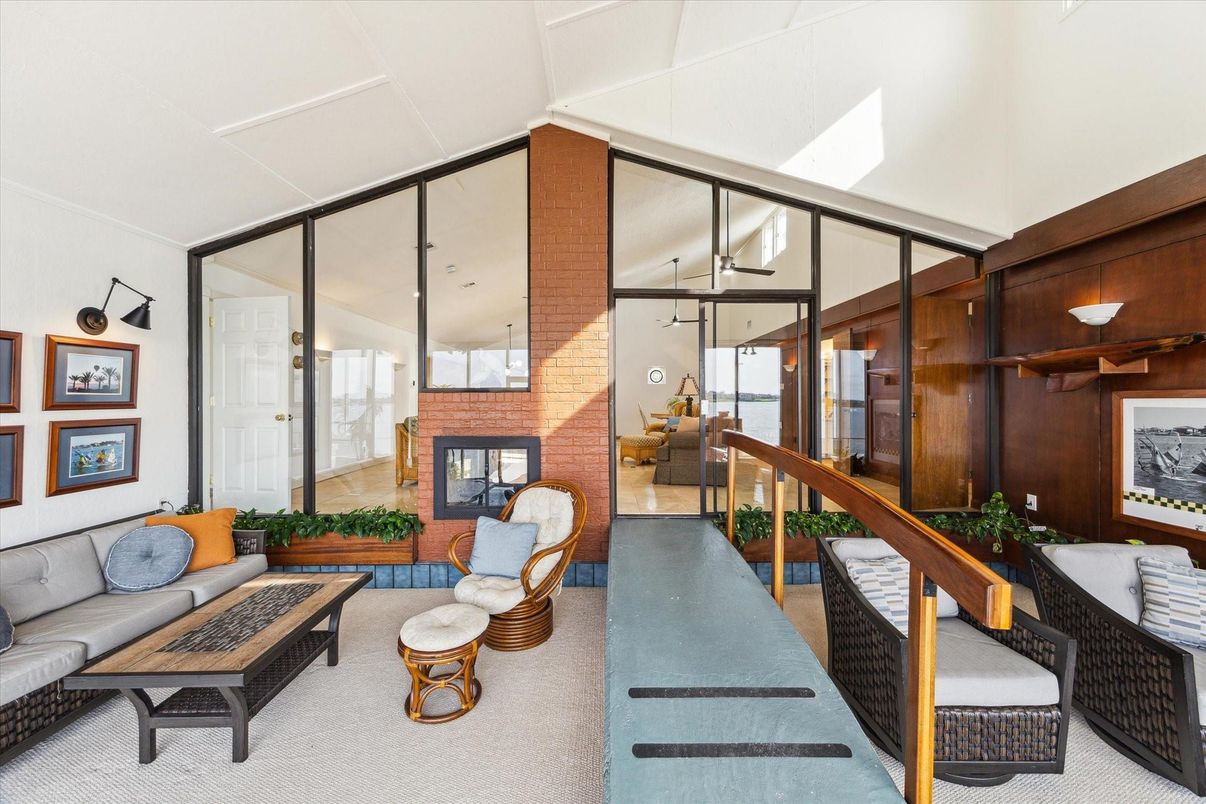 Fireplace, Interior, Living room