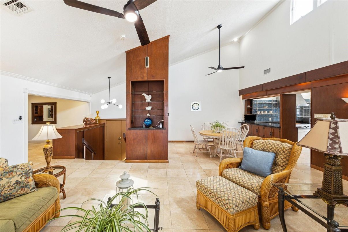 Dining room, Interior, Living room, Pendant Lights