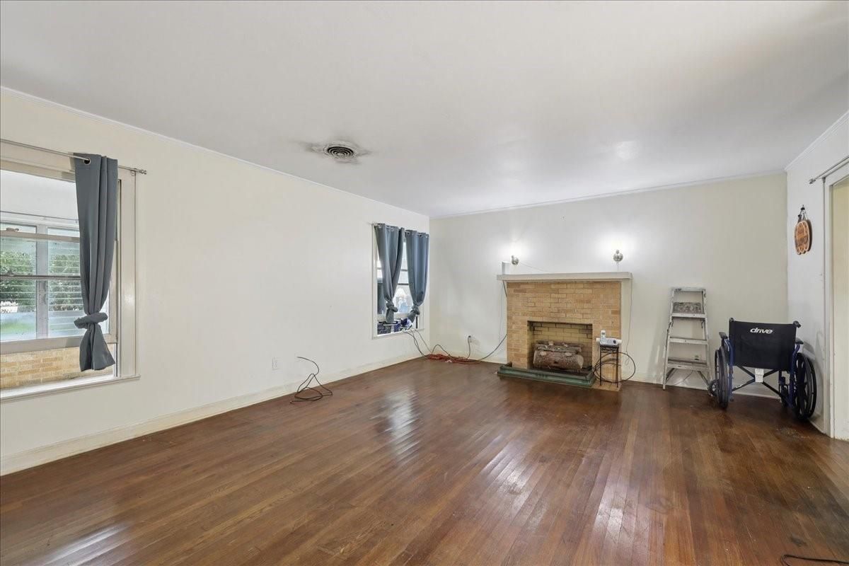 Empty room, Fireplace, Interior, Wood Texture Flooring