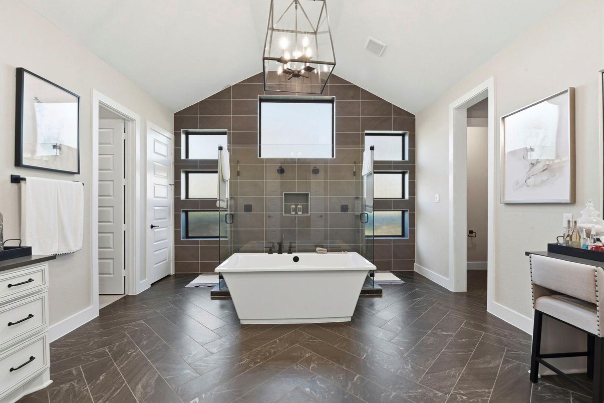 Bathroom, Free Standing Baths, Interior, Marble, Pendant Lights