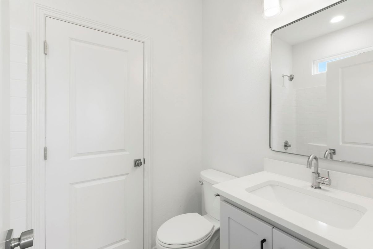 Bathroom, Interior, Recessed Lighting
