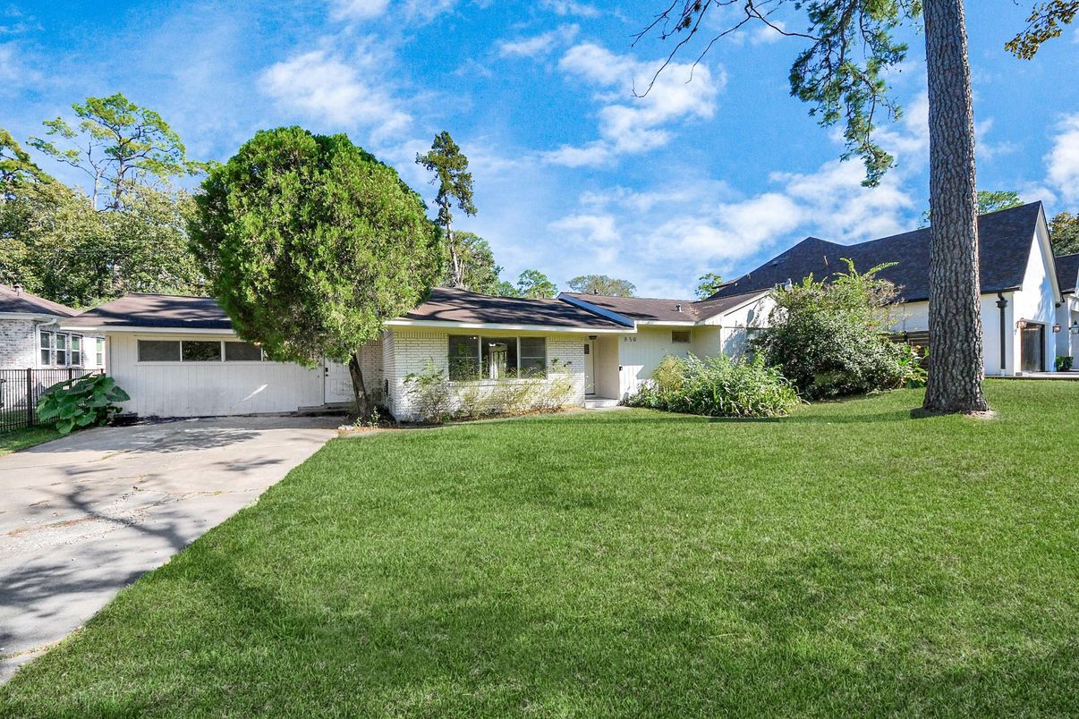 Backyard, Exterior, Solar Panels