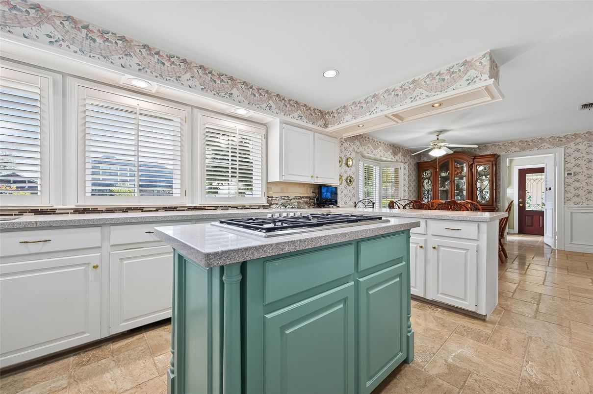 Interior, Kitchen, Recessed Lighting