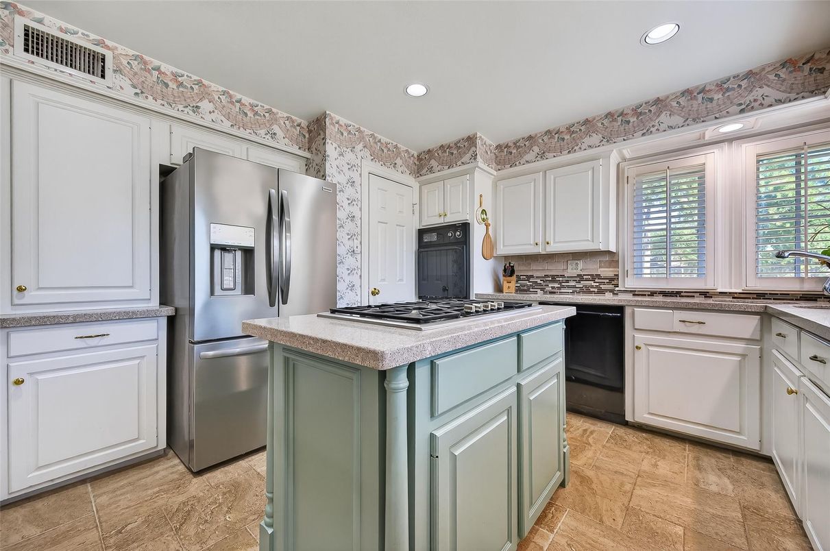Interior, Kitchen, Recessed Lighting