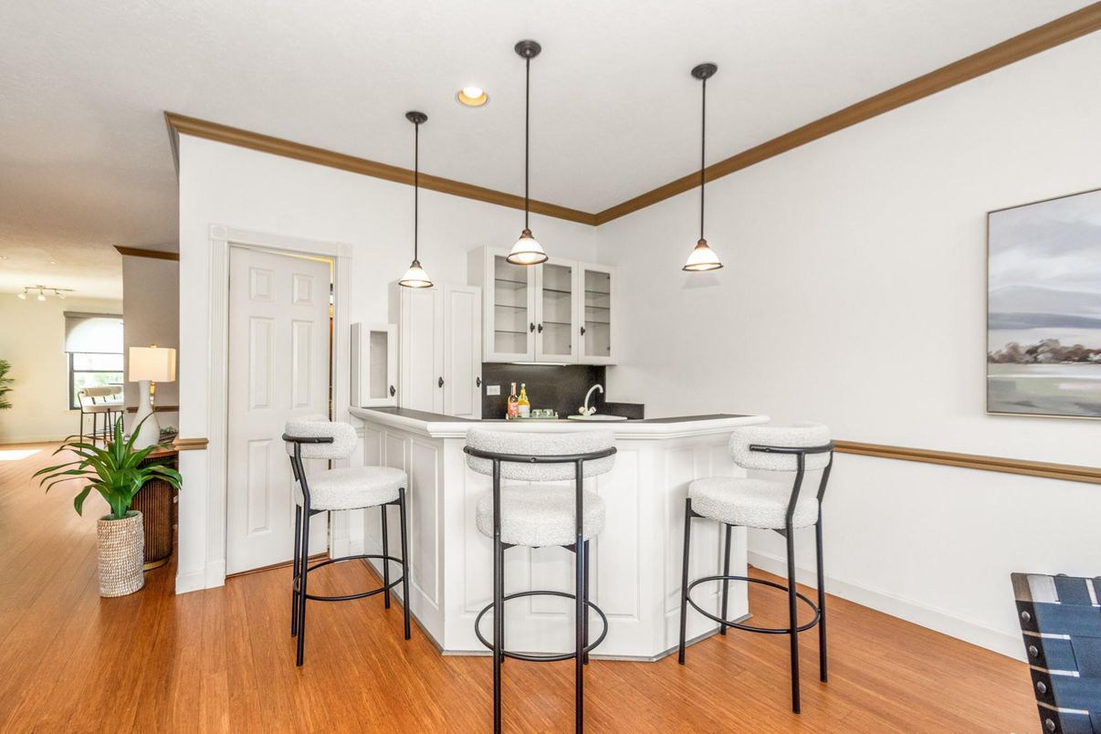 Interior, Kitchen, Pendant Lights, Recessed Lighting, Wood Texture Flooring