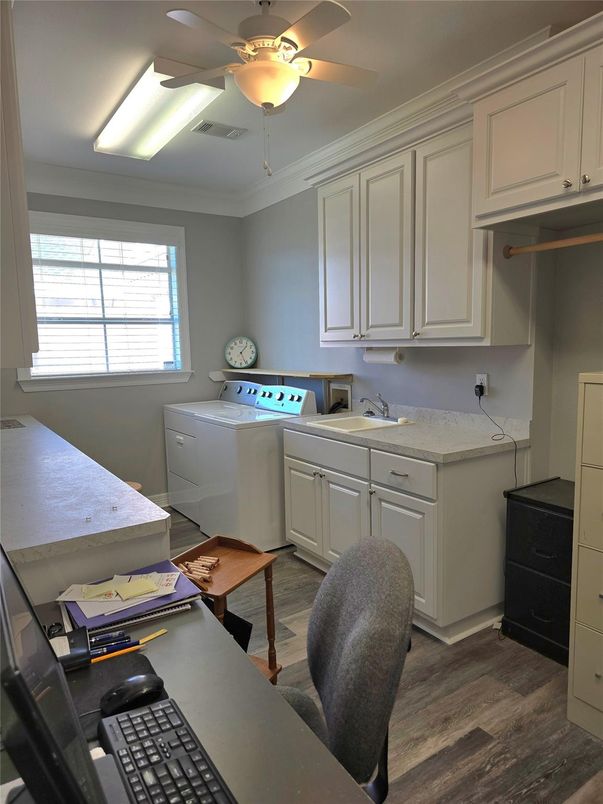 Home Office, Interior, Wood Texture Flooring