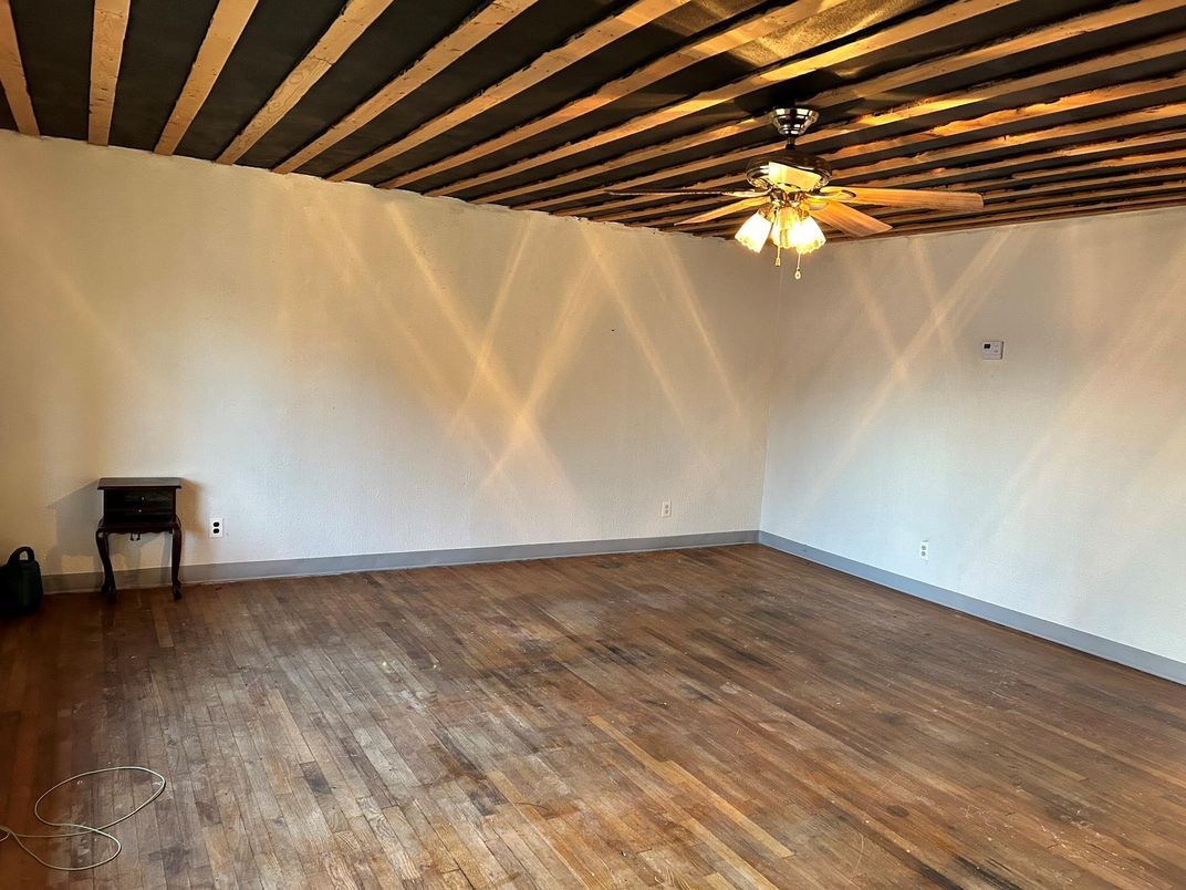 Empty room, Interior, Wooden Beams, Wood Texture Flooring
