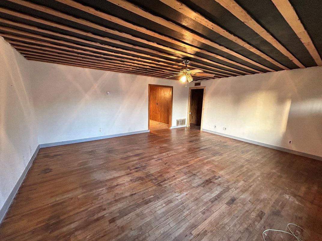 Empty room, Interior, Wooden Beams, Wood Texture Flooring